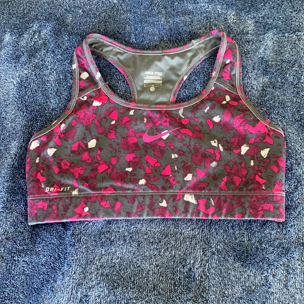 Nike Pro Sports Bra